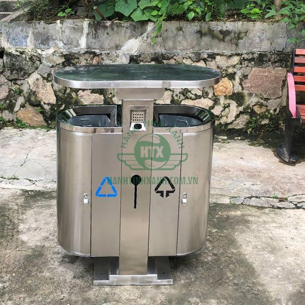 Hình ảnh thực tế thùng rác đôi ngoài trời
