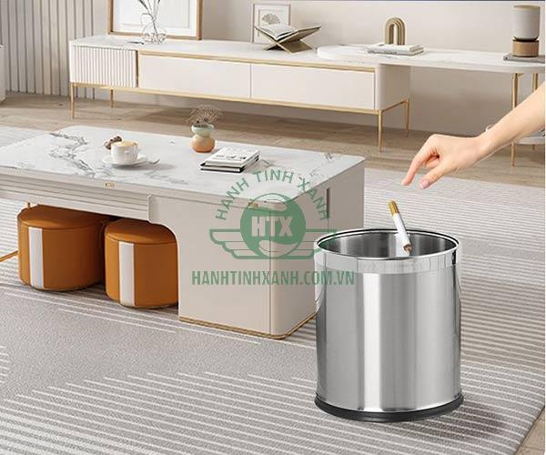 Thùng rác inox tròn 2 lớp đặt phù hợp trong không gian sang trọng