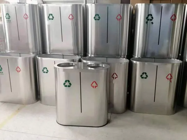 Thùng rác công cộng inox