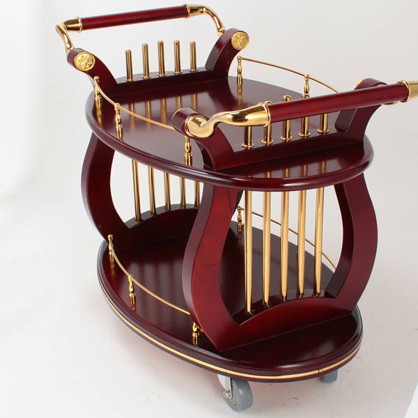 Kiểm tra kỹ càng xe đẩy rượu trước khi sử dụng