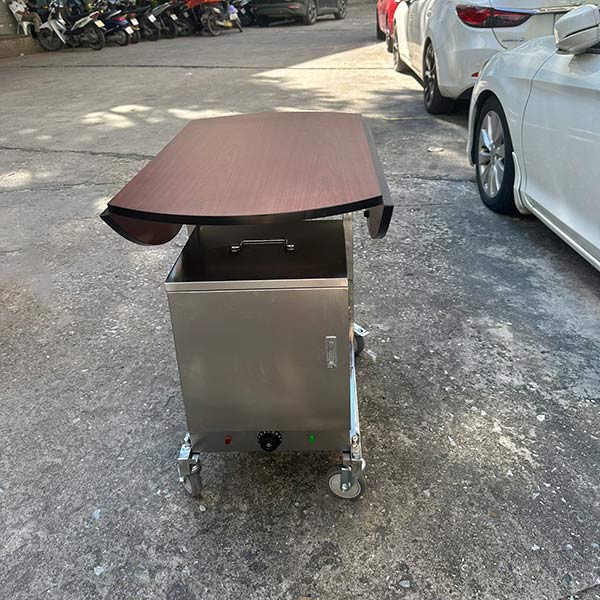 Xe đẩy có tủ giữ nhiệt đồ ăn