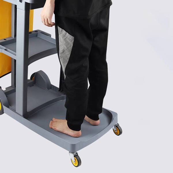 Mua ngay hôm nay xe đẩy làm vệ sinh chữ L