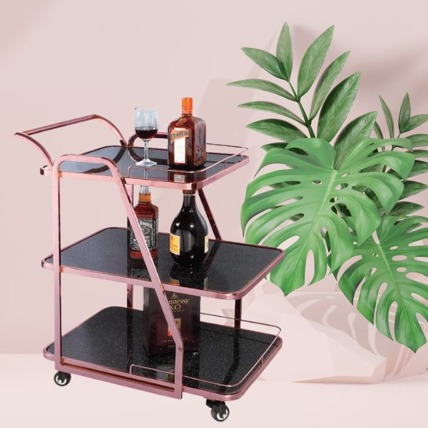 Xe đẩy rượu tông màu hồng đồng